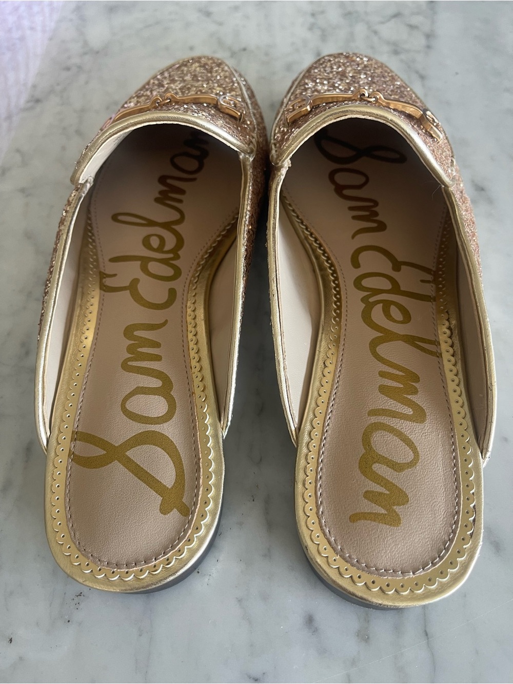 Sam Edelman Women's Linnie
Classic Mules in gold glitter 💛 size 7